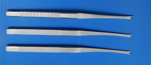 Silver chisel with guard
